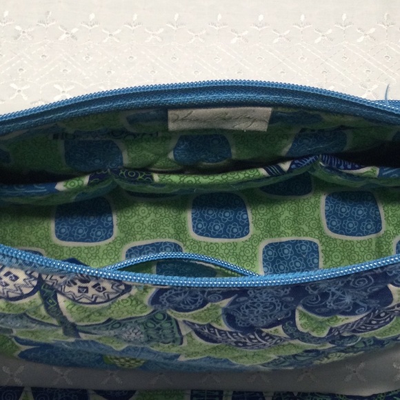 Vera Bradley On The Go Crossbody Doodle Daisy Summer 2014 VGC - Picture 2 of 9